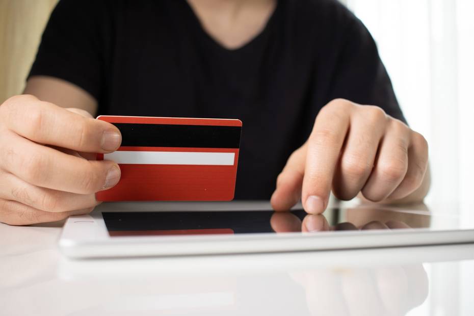 ventajas y desventajas de la tarjeta de credito