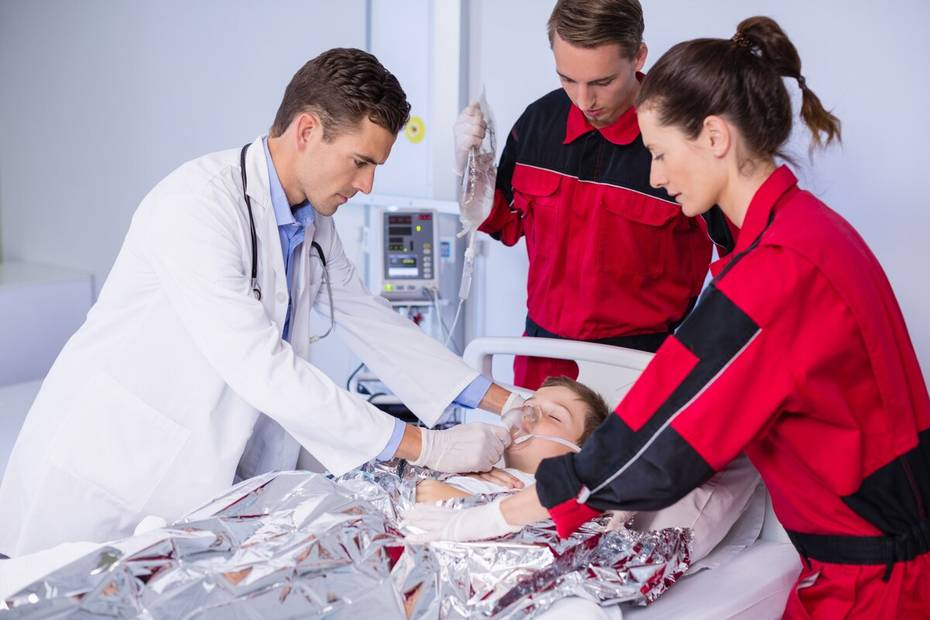 especialidad de enfermeria en urgencias y emergencias